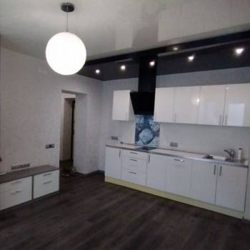 Продается 1-комнатная квартира, 27,3 м²