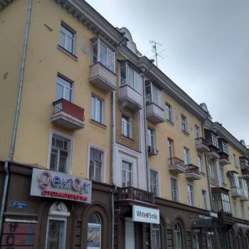 Продается Многокомнатная квартира, 93 м²