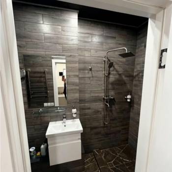 Продается Многокомнатная квартира, 93 м²