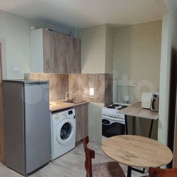 Сдается 1-комнатная квартира, 35 м²