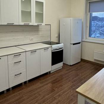 Сдается 1-комнатная квартира, 37,9 м²