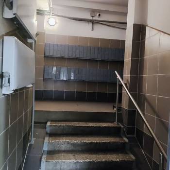 Продается Многокомнатная квартира, 84 м²