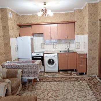 Сдается 1-комнатная квартира, 41 м²