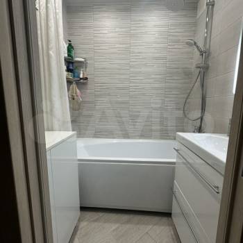 Продается 2-х комнатная квартира, 67,9 м²