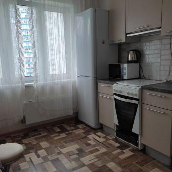 Сдается 1-комнатная квартира, 37 м²