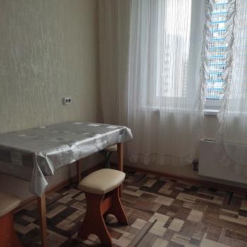 Сдается 1-комнатная квартира, 37 м²