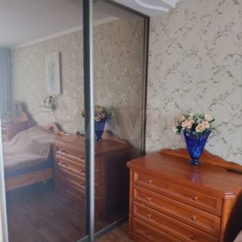 Продается Многокомнатная квартира, 80 м²