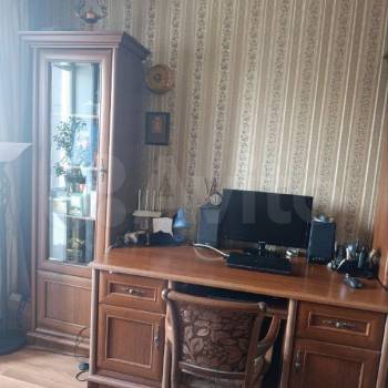 Продается Многокомнатная квартира, 80 м²