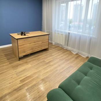 Продается Многокомнатная квартира, 91 м²