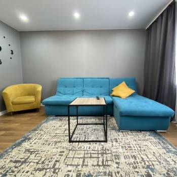 Продается Многокомнатная квартира, 91 м²