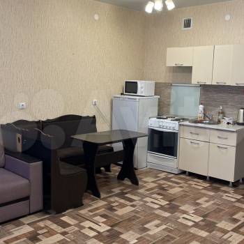 Сдается 1-комнатная квартира, 35 м²