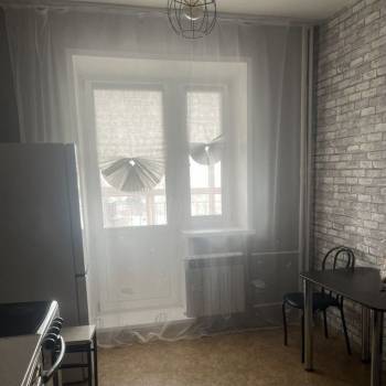 Сдается 2-х комнатная квартира, 60 м²