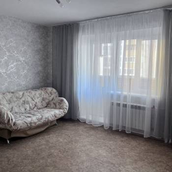 Сдается 2-х комнатная квартира, 60 м²