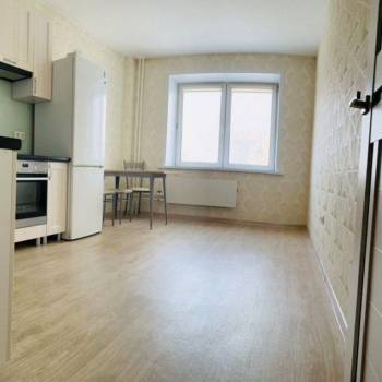 Продается 2-х комнатная квартира, 84,1 м²