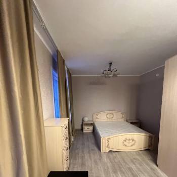 Сдается 1-комнатная квартира, 52 м²