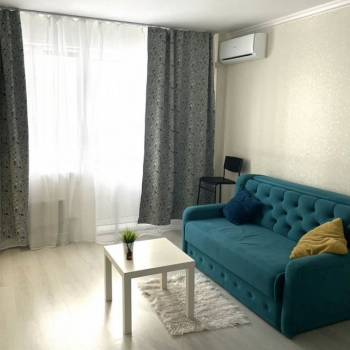 Сдается 1-комнатная квартира, 38,6 м²
