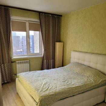 Сдается Многокомнатная квартира, 64 м²