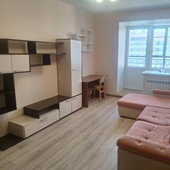 Сдается 1-комнатная квартира, 37 м²