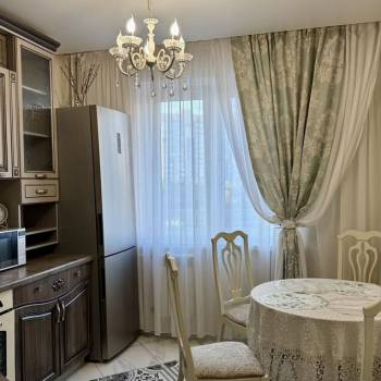 Сдается Многокомнатная квартира, 68 м²