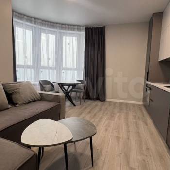 Сдается 2-х комнатная квартира, 60 м²