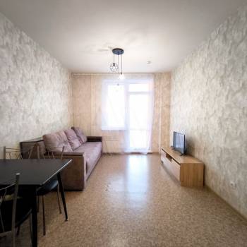 Сдается Многокомнатная квартира, 60 м²