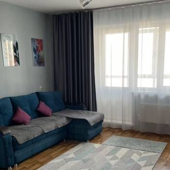 Сдается 1-комнатная квартира, 40 м²