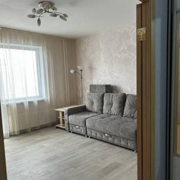 Сдается 1-комнатная квартира, 40,8 м²