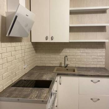 Сдается 1-комнатная квартира, 43 м²