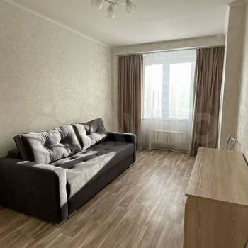 Сдается 1-комнатная квартира, 46 м²