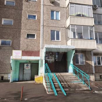 Продается 1-комнатная квартира, 32 м²