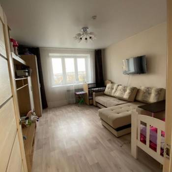 Продается 1-комнатная квартира, 39 м²