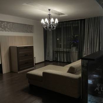 Сдается 1-комнатная квартира, 47 м²
