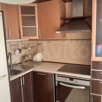 Сдается Многокомнатная квартира, 80 м²