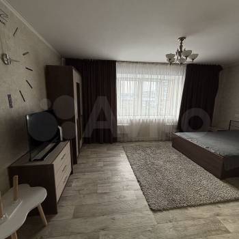 Сдается 1-комнатная квартира, 44 м²