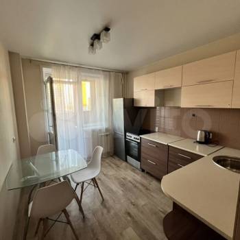 Сдается 2-х комнатная квартира, 58 м²