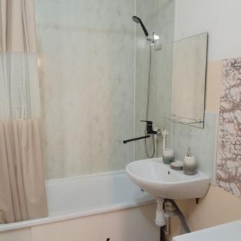 Сдается 1-комнатная квартира, 50 м²