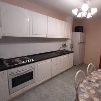 Сдается Многокомнатная квартира, 80 м²