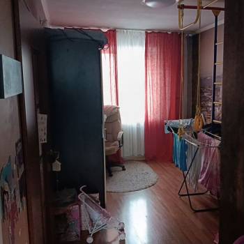 Продается Многокомнатная квартира, 83,4 м²