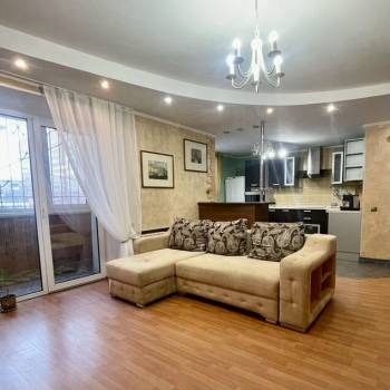 Сдается Многокомнатная квартира, 69,9 м²