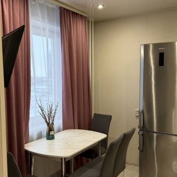 Сдается 1-комнатная квартира, 48 м²