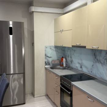 Сдается 1-комнатная квартира, 48 м²