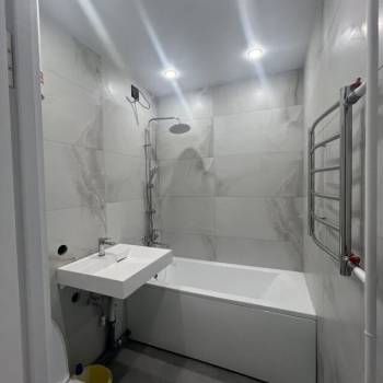 Продается 3-х комнатная квартира, 61 м²