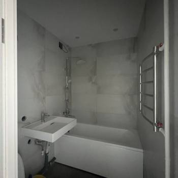 Продается 3-х комнатная квартира, 61 м²