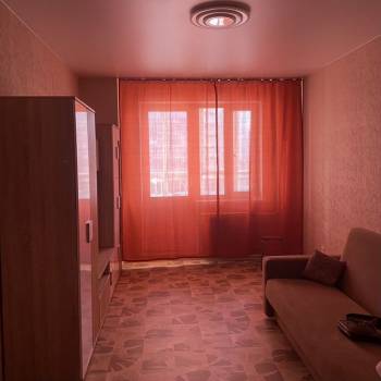 Сдается 1-комнатная квартира, 42 м²