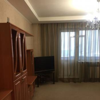 Сдается 1-комнатная квартира, 41 м²