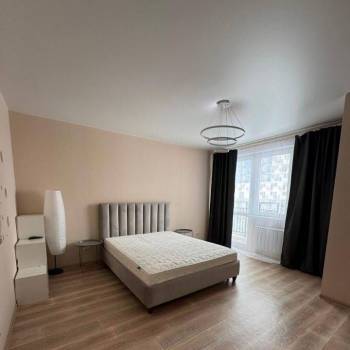 Сдается 1-комнатная квартира, 43 м²