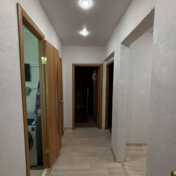 Сдается Многокомнатная квартира, 64 м²