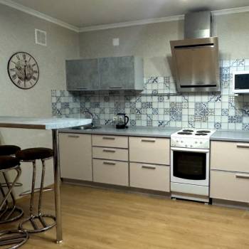 Сдается 1-комнатная квартира, 42 м²