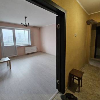 Продается Многокомнатная квартира, 83,7 м²