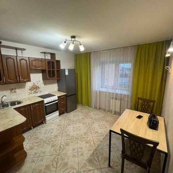 Сдается 2-х комнатная квартира, 55 м²